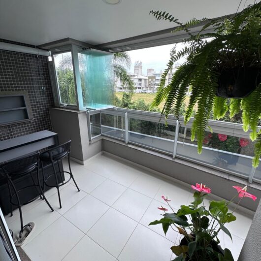 Foto de Apartamento para alugar nos Ingleses com 3 quartos