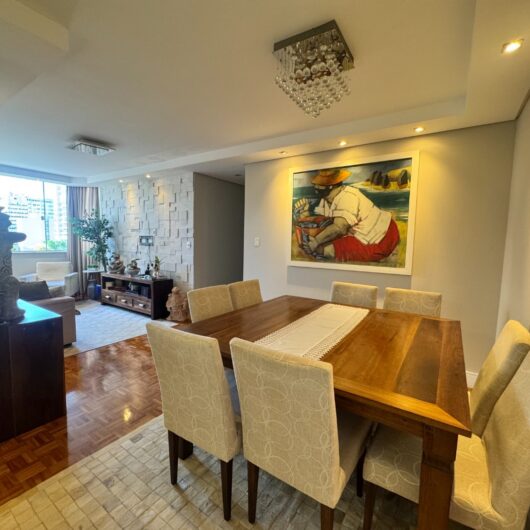 Foto de Apartamento à venda 3 quartos no Centro de Florianópolis