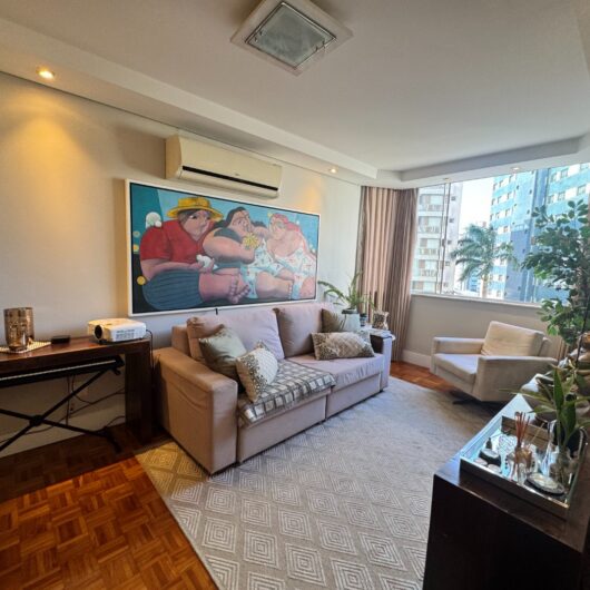 Foto de Apartamento à venda 3 quartos no Centro de Florianópolis