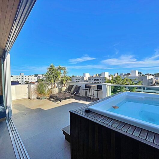 Foto de Apartamento de Cobertura Duplex à Venda – Praia dos Ingleses, Florianópolis