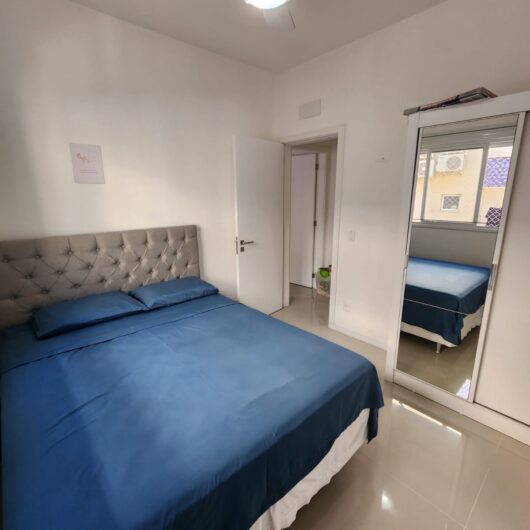 Foto de Seu refúgio perfeito em Florianópolis – apartamento 2 quartos pertinho do mar- Ingleses!