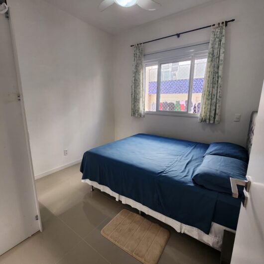 Foto de Seu refúgio perfeito em Florianópolis – apartamento 2 quartos pertinho do mar- Ingleses!