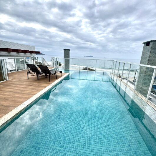 Foto de Apartamento 1 Quarto – Frente Mar nos Ingleses