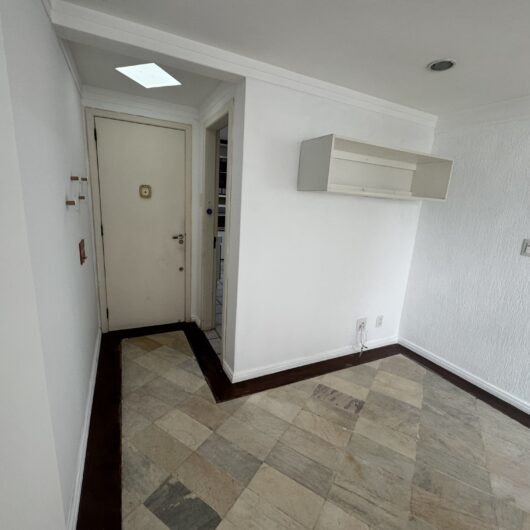 Foto de Apartamento à venda no Edifício Fontainebleau – Centro de Florianópolis