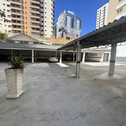 Foto de Apartamento à venda no Edifício Fontainebleau – Centro de Florianópolis