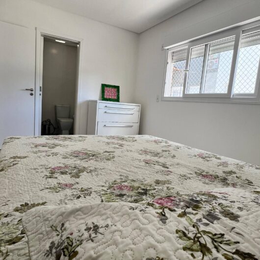 Foto de Apartamento 3 dormitórios nos Ingleses — a 400m da Praia!