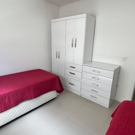 Foto de Apartamento 3 dormitórios nos Ingleses — a 400m da Praia!