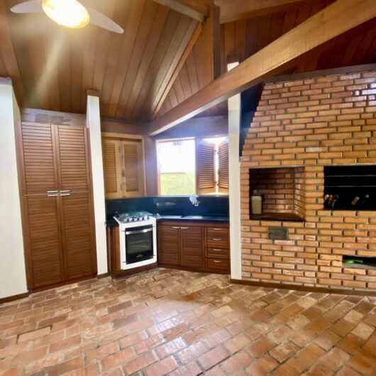 Foto de Casa para Locação por Temporada – A 50 metros da praia