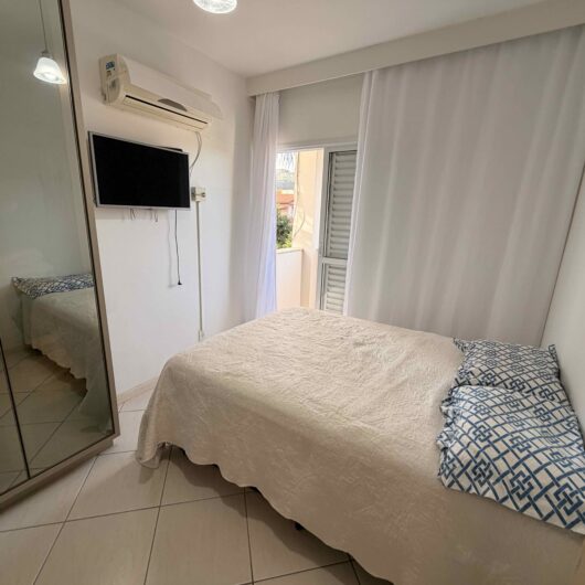 Foto de Casa com Piscina e Churrasqueira a 900m da Praia dos Ingleses | Conforto para até 10 hóspedes