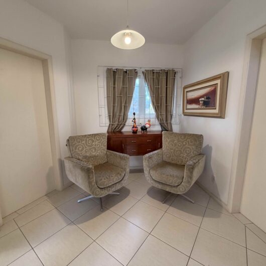 Foto de Casa com Piscina e Churrasqueira a 900m da Praia dos Ingleses | Conforto para até 10 hóspedes