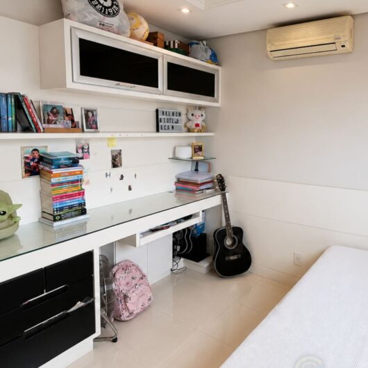 Foto de Apartamento 3 quartos Bairro Estreio com Vista Mar